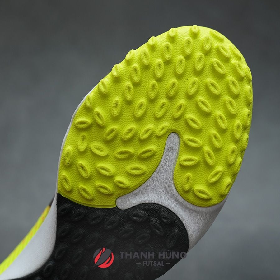 PUMA ULTRA 6 MATCH RE-CHARGE TT - 108766-01 - HỒNG/XANH